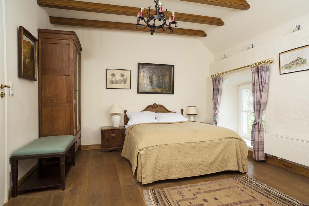 Burg Boetzelaer Hotel Kalkar Bilik gambar